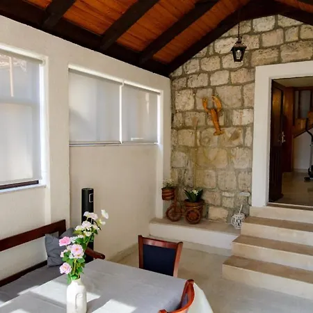 Villa Kate Dubravica By Guide