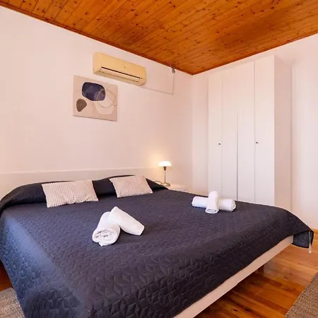 Kate Dubravica By Guide Villa