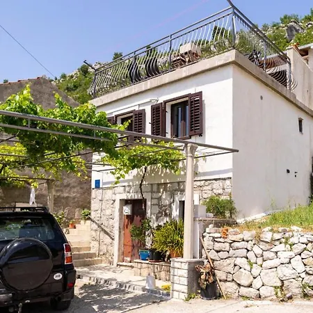 Kate Dubravica By Guide Dubrovnik