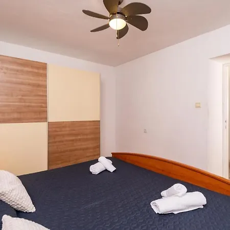 빌라 Kate Dubravica By Guide *