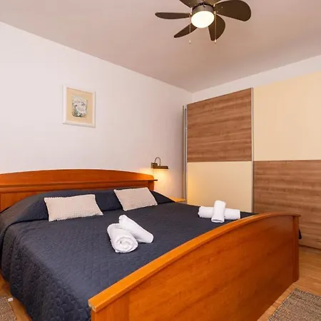 Kate Dubravica By Guide 두브로브니크