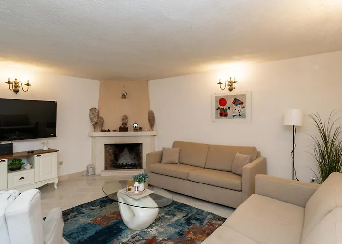 Kate Dubravica By Guide