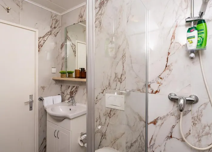 Kate Dubravica By Guide 别墅 *